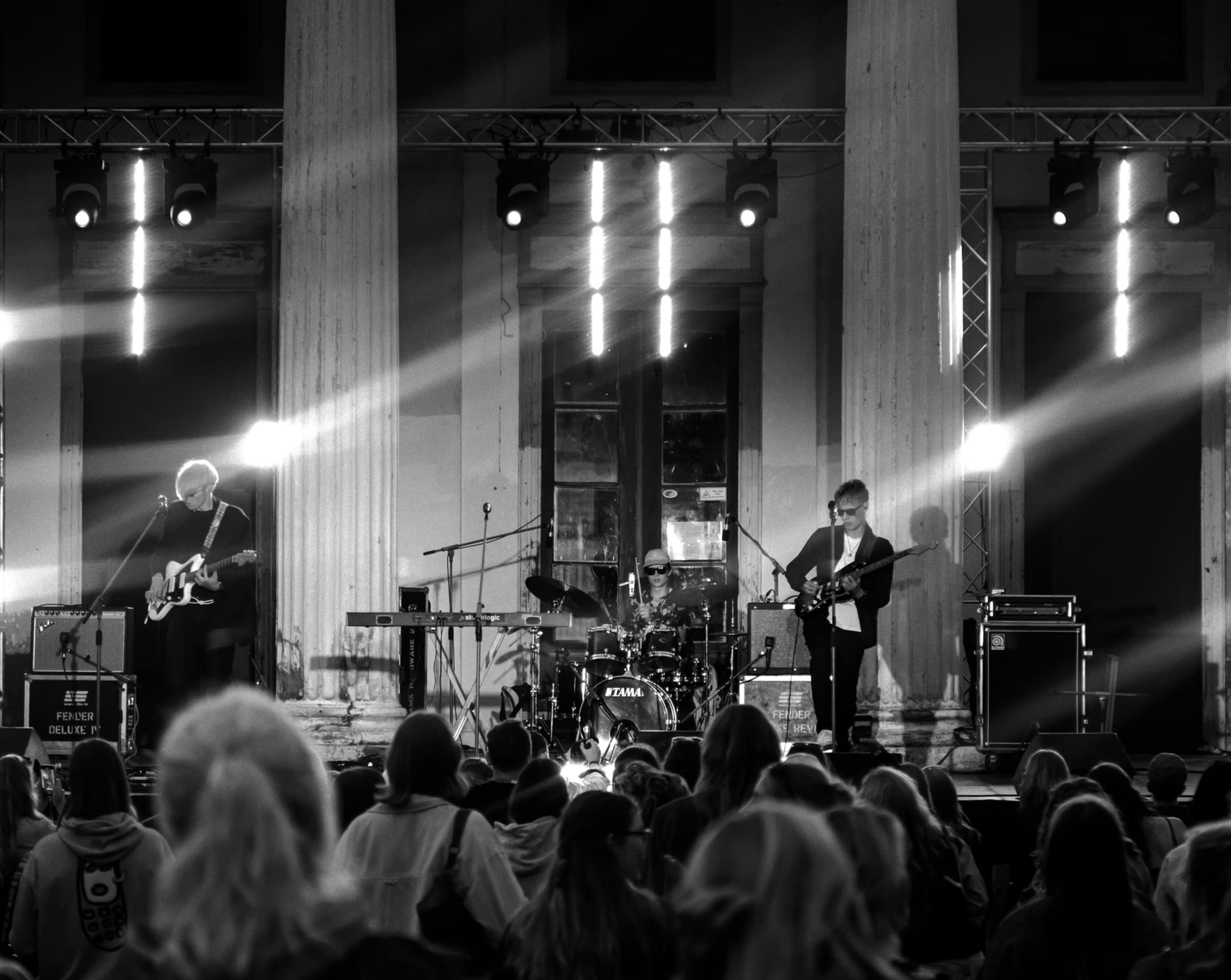 Embark (music band) performing live on the main stage at Festivāls Fāze, Zentenes pils